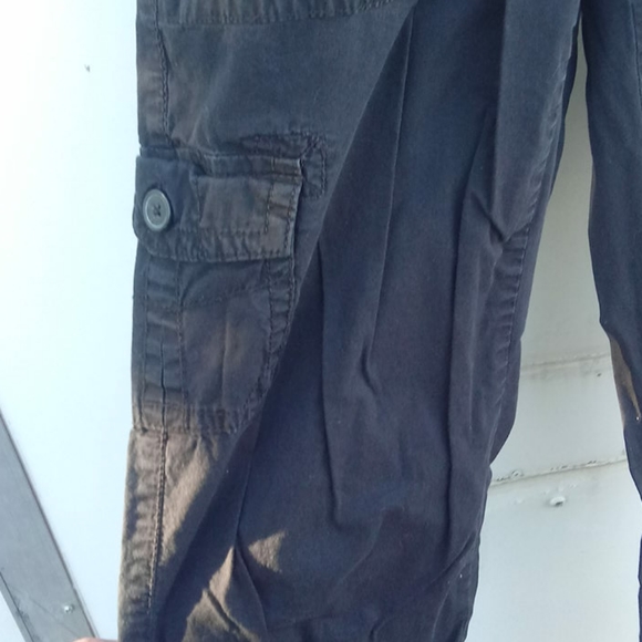 Motherhood Black Maternity Capri Summer Size Small - Picture 3 of 9